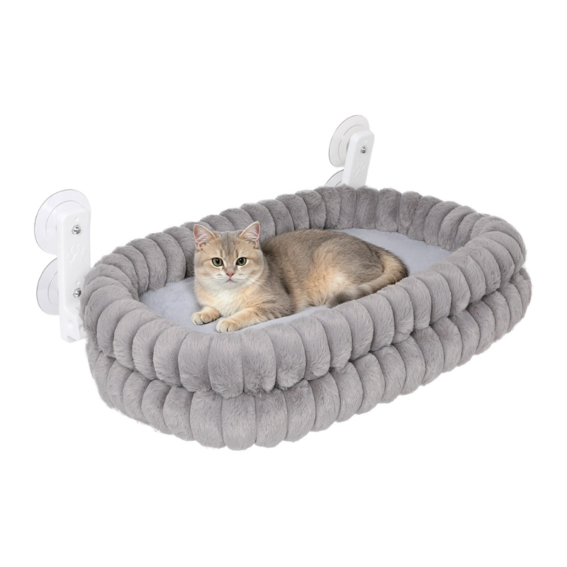 سرير قطط مزدوج الطبقات من القط - مراجعة Cat Window Perch وسعره